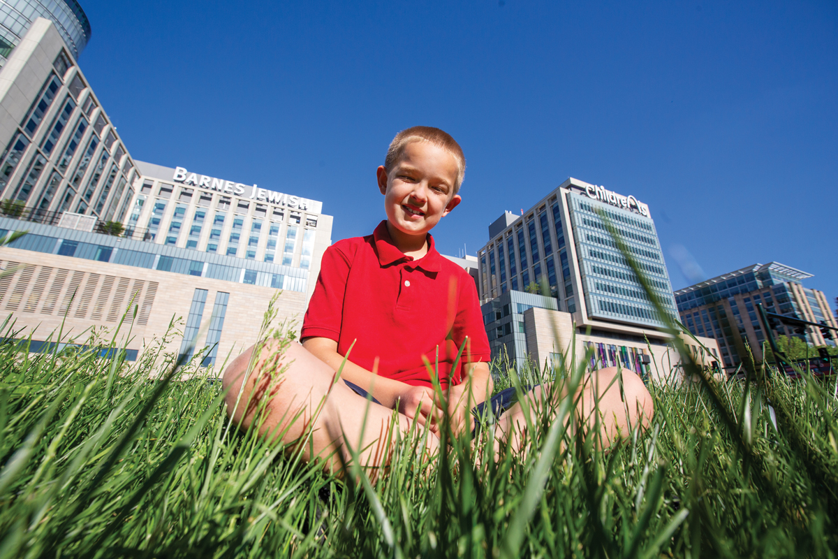 Portrait of Noah Hingst outside in front of Barnes-Jewish Hospital.